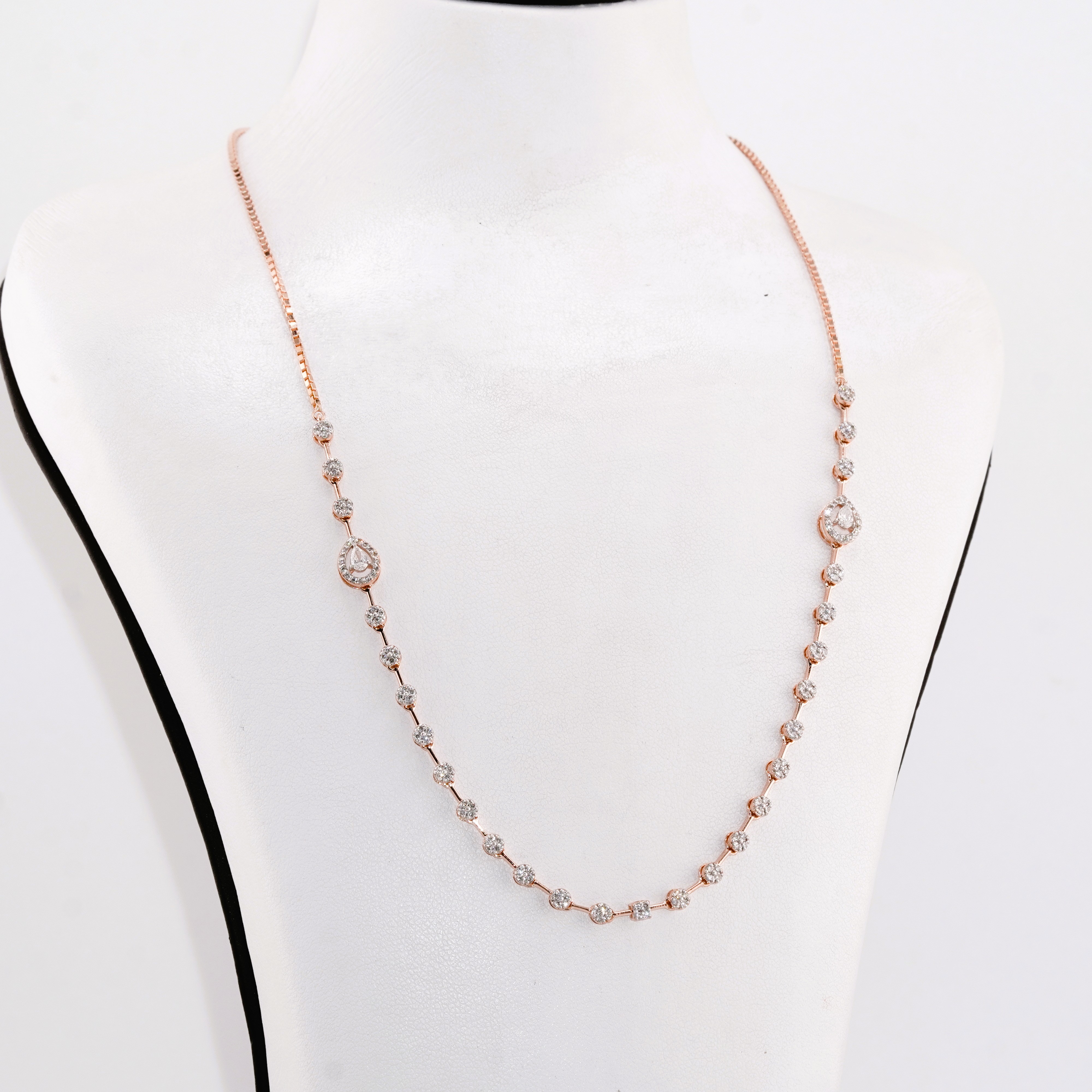 Avarna Diamond Necklace